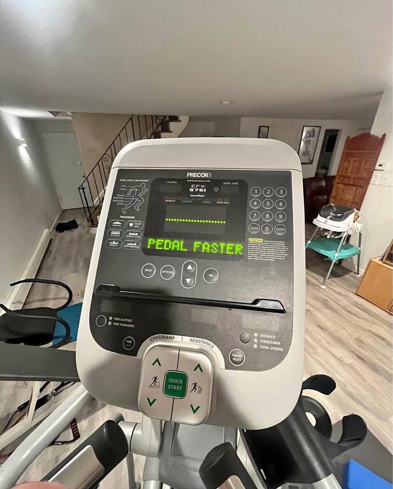 Precor-EFX 576i Elliptical-Cross