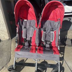Double Stroller Delta