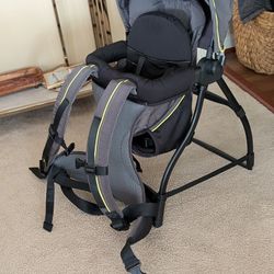 Chicco Backpack Carrier *PICK UP ONLY*