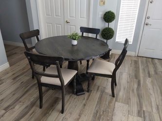 Beautiful round dining table