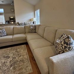 Sectional Sofa