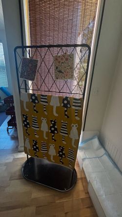 Ikea partition or garden traillis