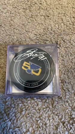Hockey puck