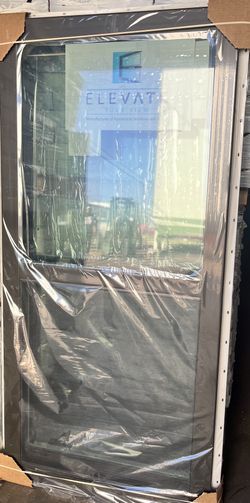 Black Window 3060