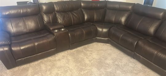6 pc Vince sectional w/console