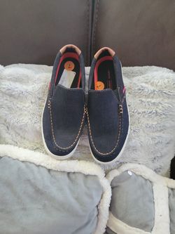 Men's Size 7 Levi's Loafers