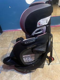 Evenflo Adjustable Car Seat