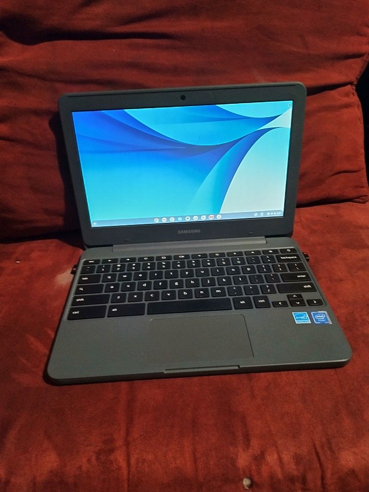 Brand New Samsung Chromebook