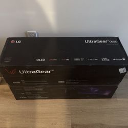 LG UltraGear 34” OLED gaming momitor