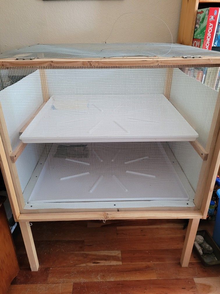 Large 2 Story Cage - Pick Up Only
