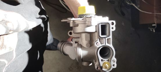 WATER PUMP AND THERMOSTAT VW AUDI 2.0T