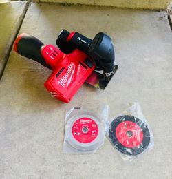 Milwaukee FUEL 2522-20 M12 Compact 3" Cut Off Tool Saw W/ 3 Blades