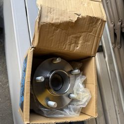 G35 Coupe Wheel Bearing Front