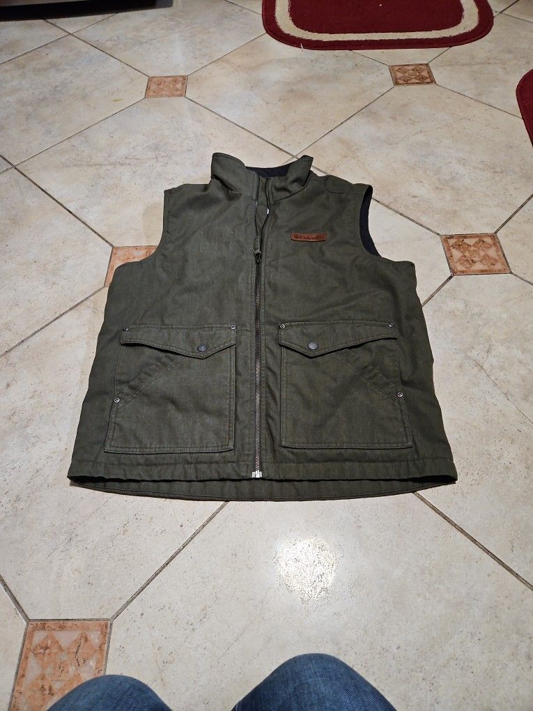Columbia Vest For Men's Size M 