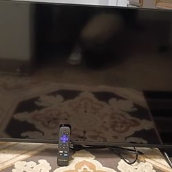 Hisense Smart TV  35 Inch 