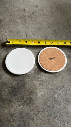 4 White coasters