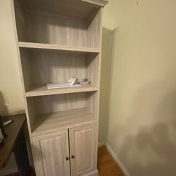 Bookshelf 