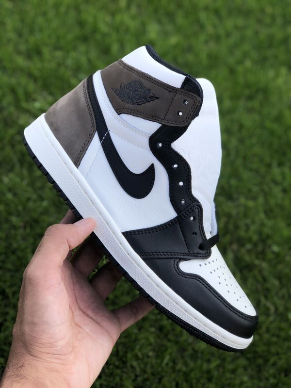 Nike Jordan 1 âMochaâ for Sale in Bakersfield, CA - OfferUp
