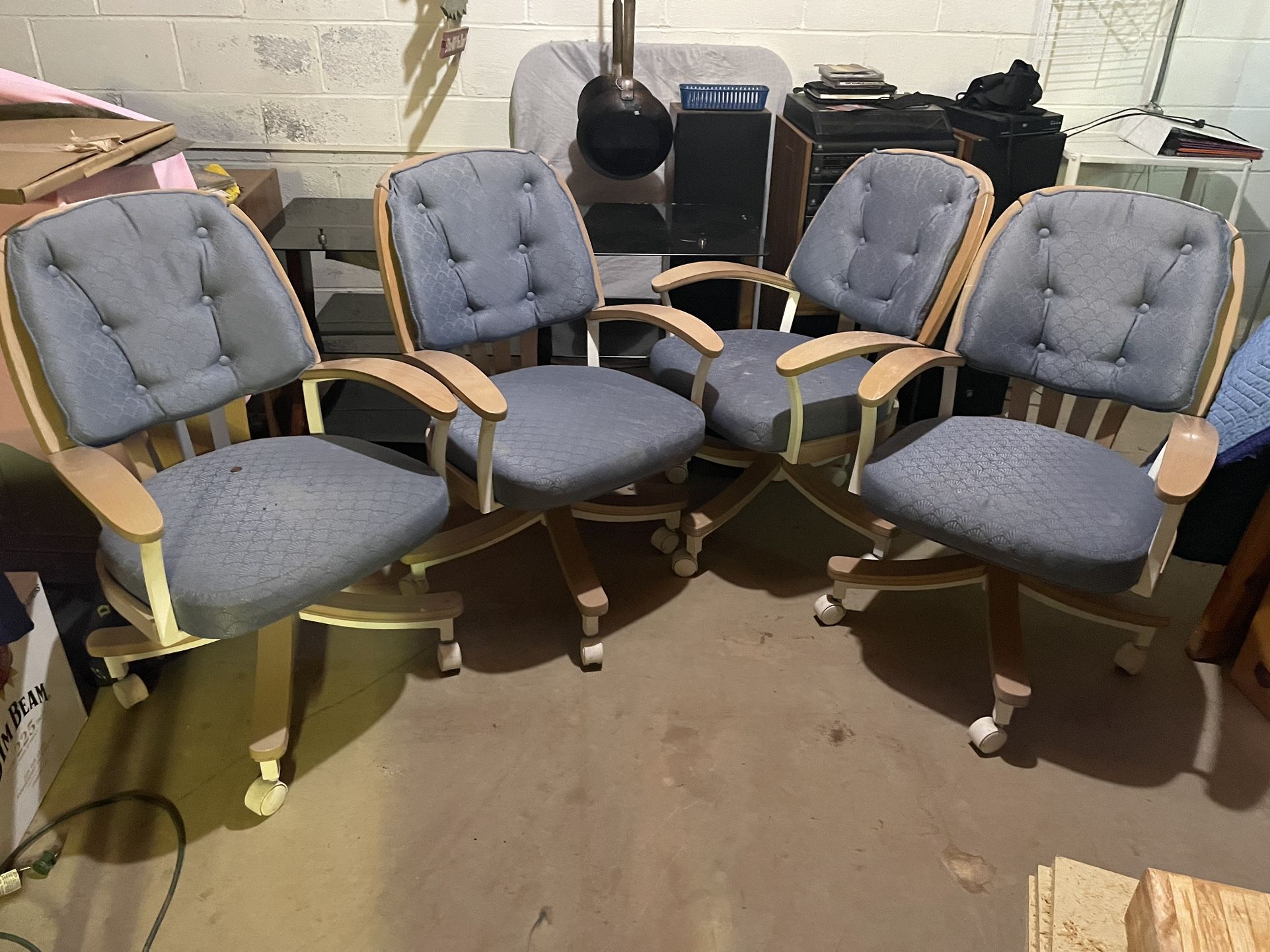 Kitchen Chairs With Table 