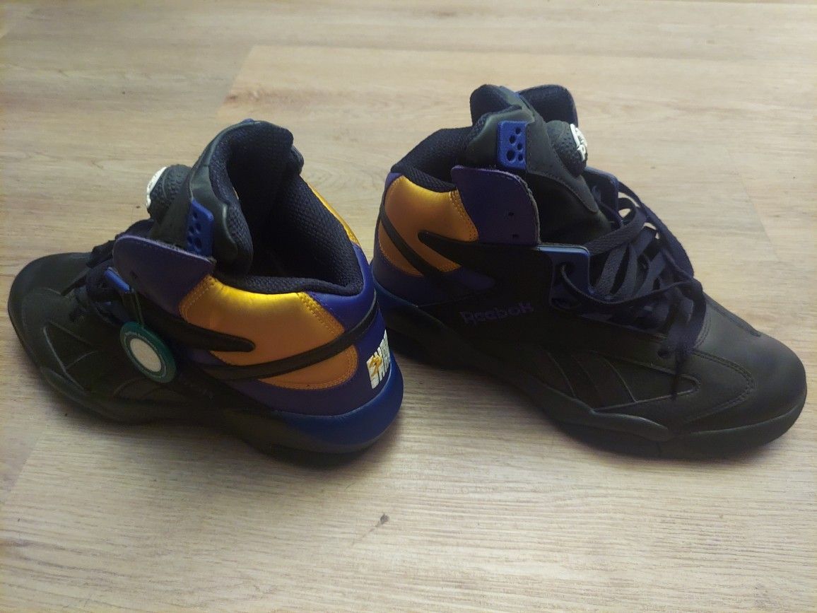 Shaq Attaq Reeboks Size 10