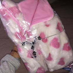 New! Super Soft Fuzzy Pink Heart + Fleece Dog Blankets 