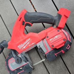 Milwaukee M18 FUEL 18V Lithium-Ion Brushless Cordless Compact Bandsaw (Tool-Only)