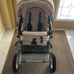 Roan High Quality Pram Buggy And Bassinet Pristine Condition