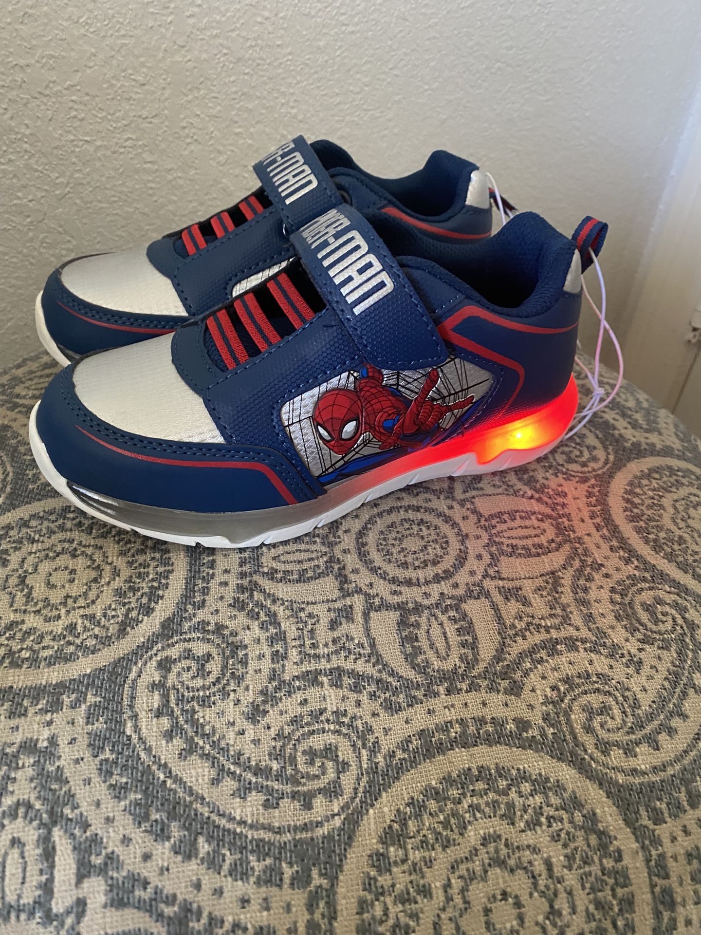 Kids Spider-man Light Up Shoes 13