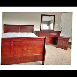 Brand New Cherry Queen 4pc Bedroom Set