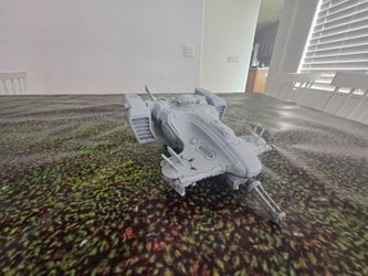 40k Tau devilfish assembled/unpainted