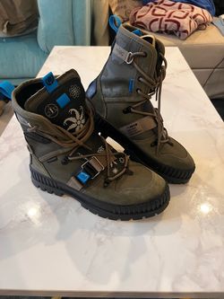 Destiny 2 X Palladium Limited Edition Witch Queen boots / Size 8 M / Forest Green