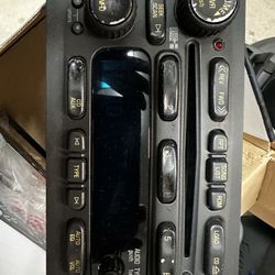 Chevrolet Avalanche 2007 Original Radio 