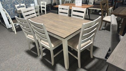 💞OM 💞  Brand New Dining Set, Dining Table and chairs