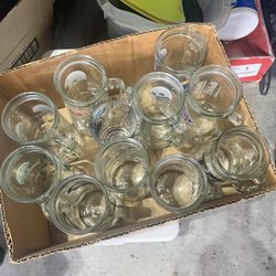 Vintage NFL Glass Mugs Steins See Pictures