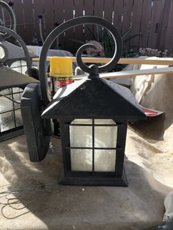 Outdoor wall lanterns