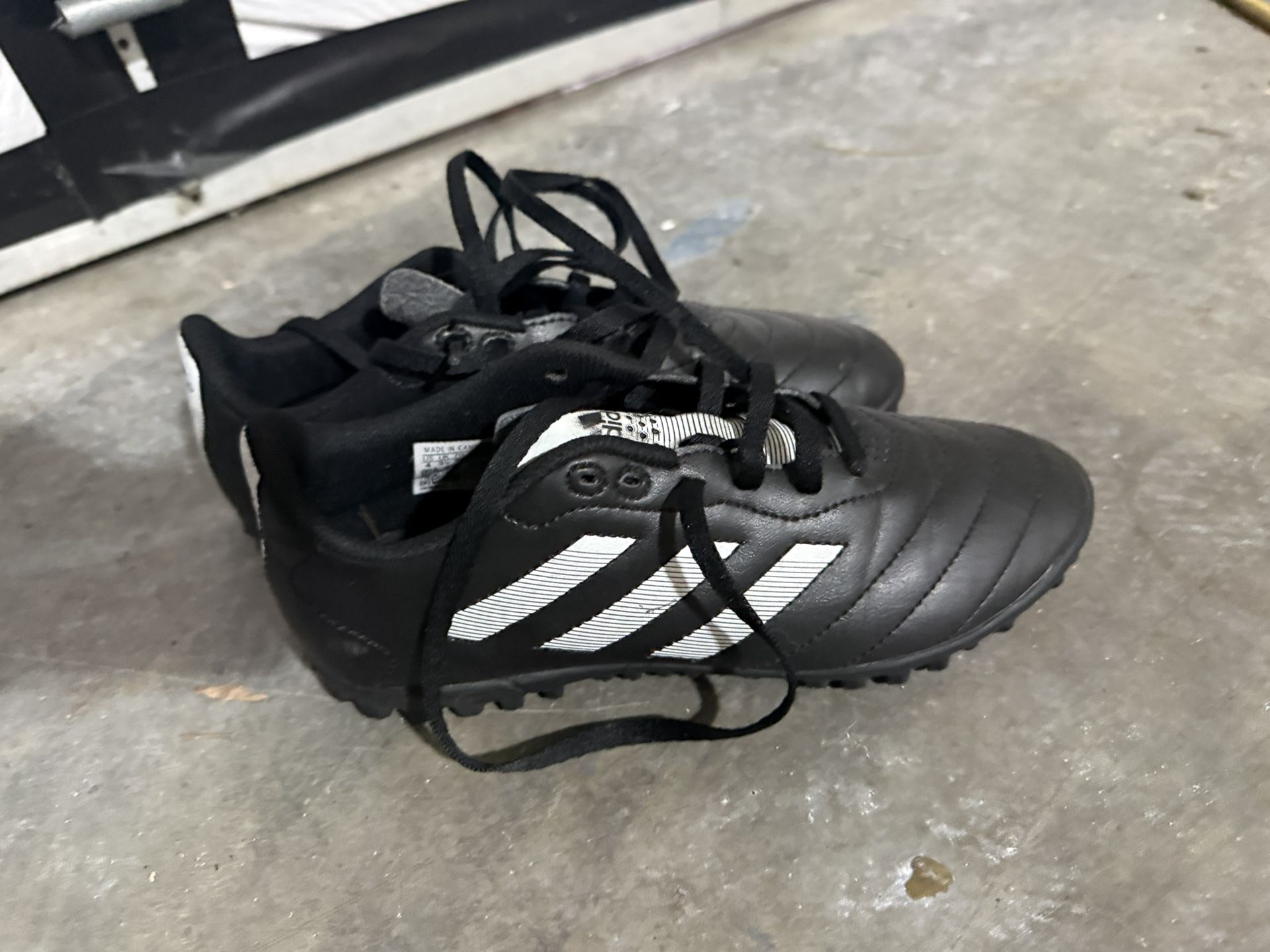 Adidas Indoor Soccer Cleats Size 4