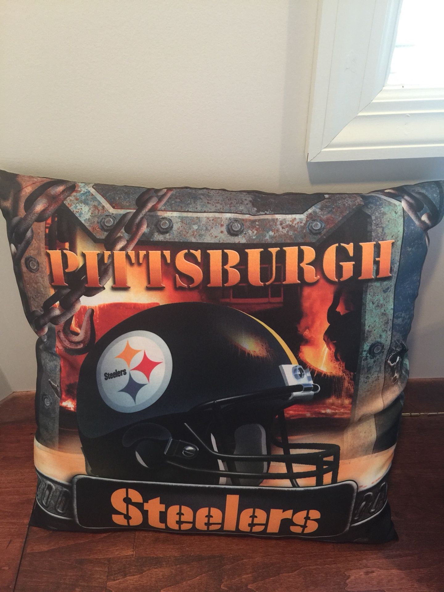 Steelers decor- nightlight and pillow
