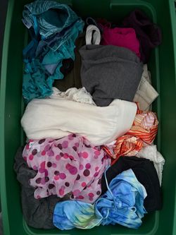 Maternity clothes