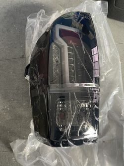 2019 - 21 Toyota Tacoma Tail Light