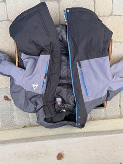 Snow jacket