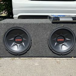 2 12"Earthquake subs in box and audiobahn 850w amp