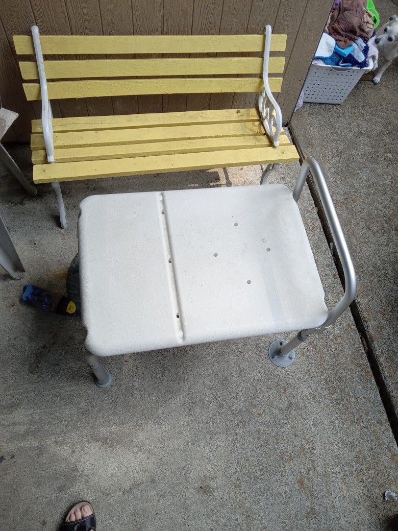 Free Large Shower Chair