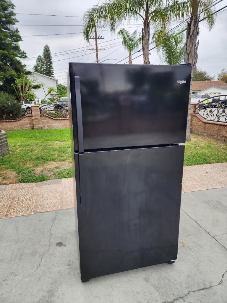 Whirlpool Refrigerator 21cu Ft 33x31x66ππ4 MONTHS WARRANTY