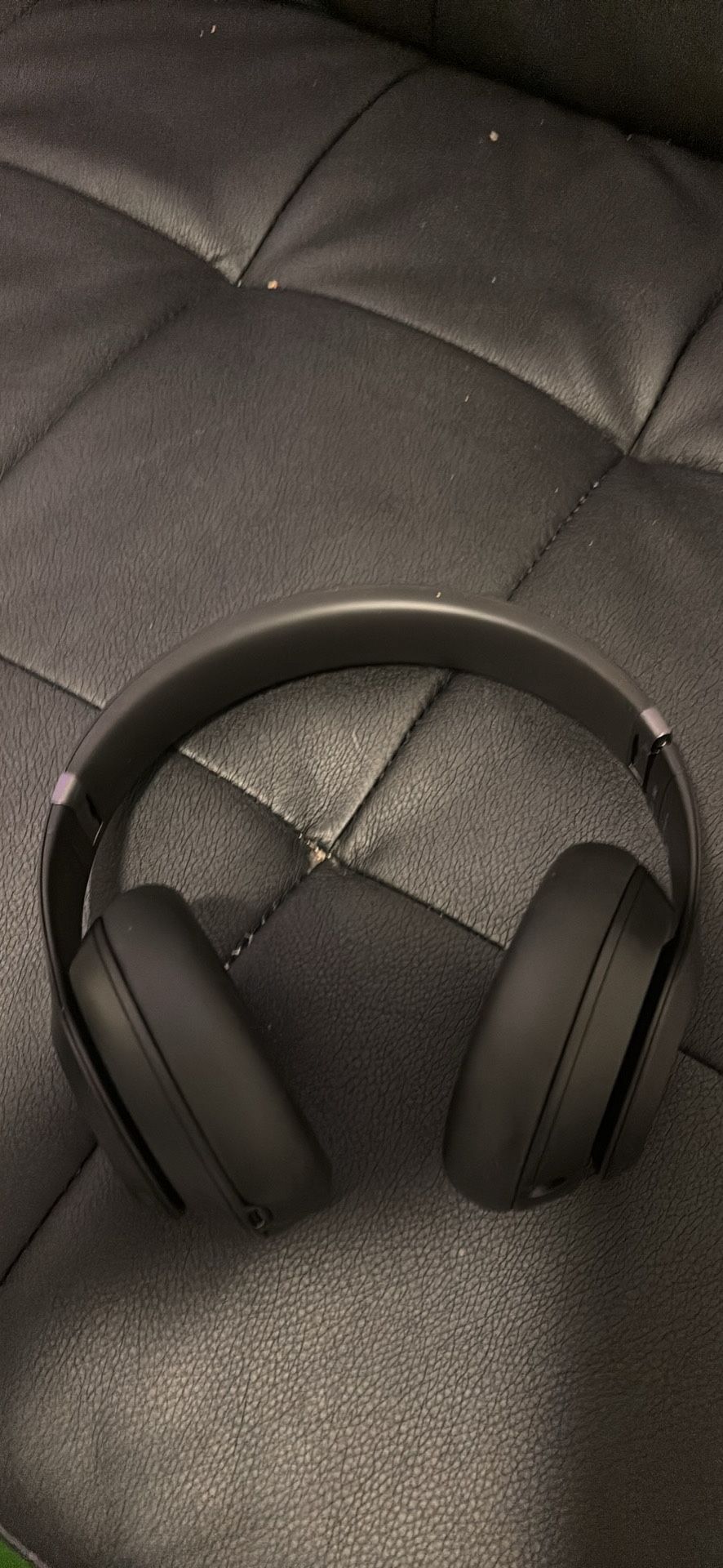 Beats Studio Pro