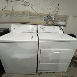 White Kenmore Washer And Dryer Electric 