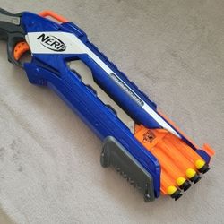 NERF Roughcut 2x4 Instrike Elite 
