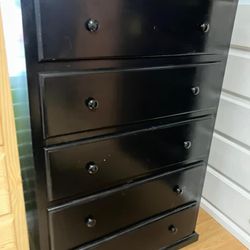 Black Pinewood Deluxe $299