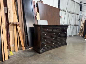 Dresser $170