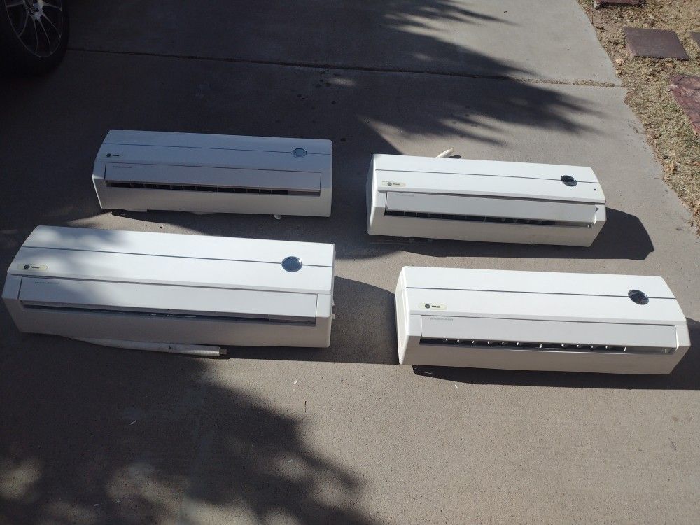 4 Trane Split Refrigeration and Heater Units With Remote Controlls