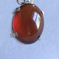 NEW Garnet Pendant , deep red garnet pendant beautifully faceted to reflect the rich coloring . PRICE FOR EACH .👇